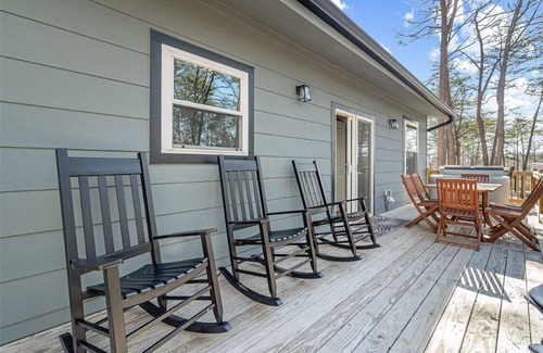 Lake Lure Cabin | Lake Lure with Hot Tub!