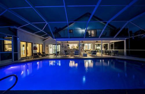 Wellington Villa | Lake Luxe Equine, Waterfront, Screened-in Pool, Hot Tub - Lake Views! Hosted By Relaxtay