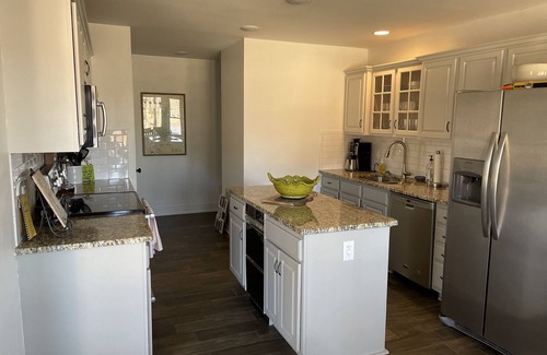 Dadeville House | Lake Martin Home -Close to Auburn University