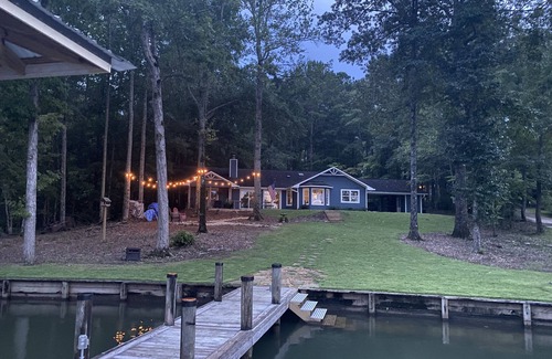 Dadeville House | Lake Martin Home -Close to Auburn University