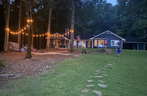 Dadeville House | Lake Martin Home -Close to Auburn University
