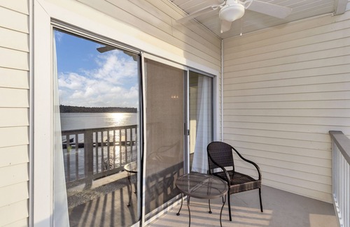 Dadeville Condo | Lake Martin Retreat – Stunning Views, Heated Pool & Private Beach