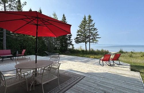 St Ignace House | Lake Michigan Beach House with Panoramic Views Near Mackinac Bridge