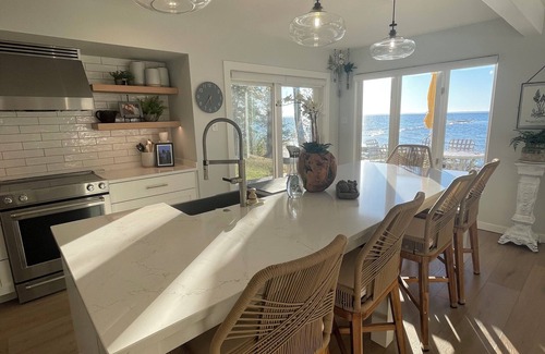 Charlevoix Cottage | Lake Michigan Getaway