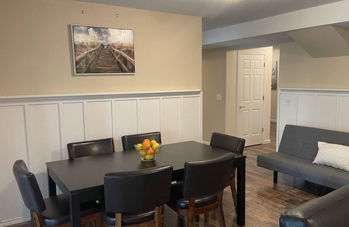 Palisades Apartment | Lake Oswego apt with private/separate entrance & lake access!