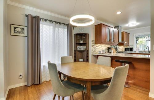 Mount Park House | Lake Oswego Home with Deck 9 Mi to Downtown Portland