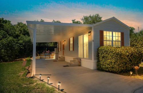 Lake Placid House | Lake Placid Home Boat Parking and Clubhouse Access
