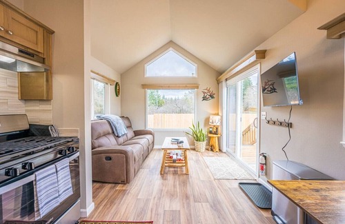 Beaver House | Lake Pleasant Getaway: Tiny Home