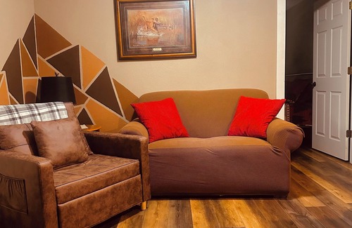 Ironton Cabin | Lake Road Cabin C — Million Dollar Ozark View!