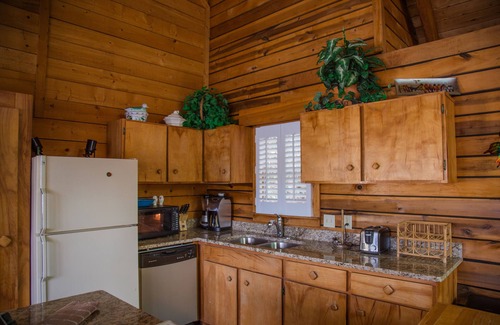 Lake Sequoyah House | Lake Sequoyah Cottage - Lakeside w/Private Dock & Hot Tub