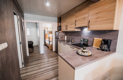 Terme Catez House | Lake Serenity Premium Mobile Homes-3Bedroom 15/027