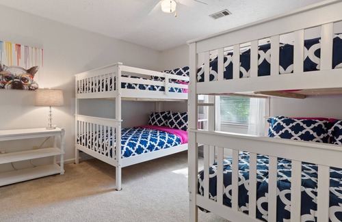 Hardwick Apartment | Lake Sinclair Happy Place Guest Suite, 2BR/1BTH, Sleeps 6 Pool & Hot tub Access!