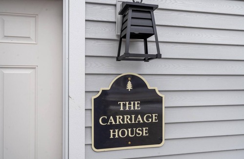 Petoskey Condo | Lake. Trails. Ski. Repeat. - Cozy Condo Between Petoskey & Harbor Springs