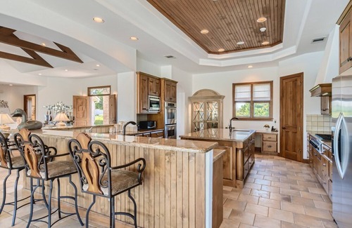 Lakeway House | Lake Travis Exceptional Home. Incredible views! Gorgeous POOL & Hot tub!