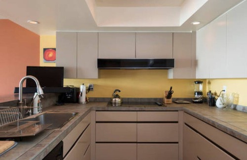 East Queen Anne House | Lake Union Views, 5 Min Drive To Seattle. Fully furnished long term rental.