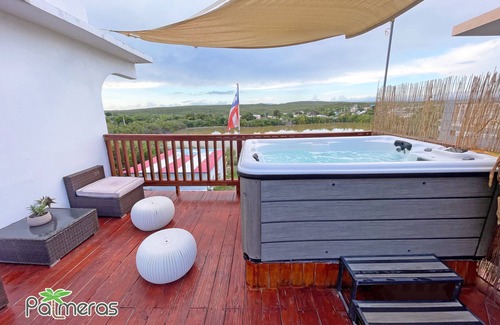 Montalva Apartment | Lake View Apt with Jacuzzi and Terrace in Playa Santa