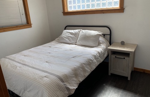 Orondo Cabin | Lake view cabin