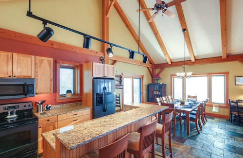 St. Albans House | Lake View Champlain Home w/Hot Tub & Sauna!