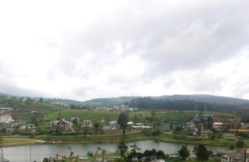 Nuwara Eliya House | Lake View Holiday Home