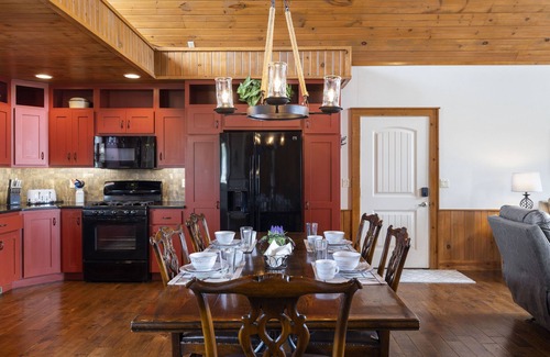Shell Knob House | Lake view house with expansive views, fireplace, walk in showers, Ember mugs.