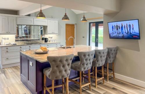 Watermillock House | Lake View luxury home with Lake Ullswater view & 2 ground floor bedrooms ideal for 2 families