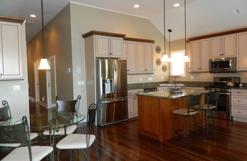 Charlevoix House | Lake View Luxury Suite ~ Downtown Charlevoix Marina District
