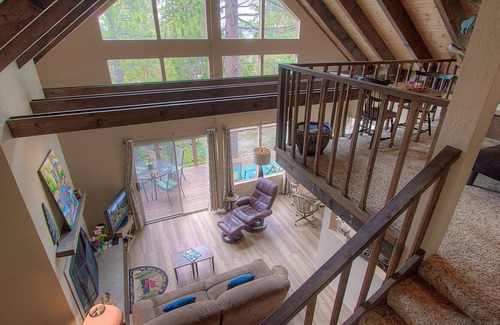 Meeks Bay House | Lake View w/BBQ, Deck, Fireplace. Pets OK! Near Bike/Hike/Beach (WSH1027)