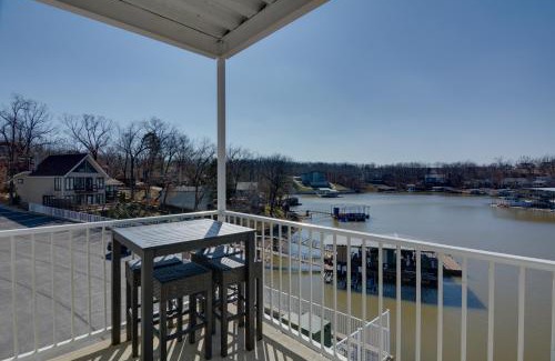 Osage Beach Apartment | Lake Views and Pool Access Osage Beach Condo