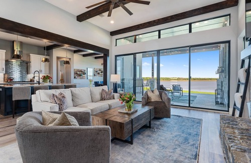 Kemp House | Lake views only 45 mins from Dallas