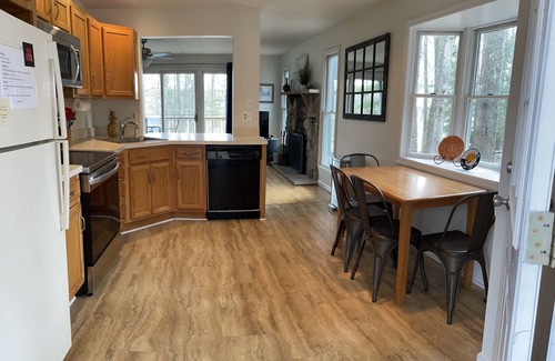 Sunny Point House | Lake Wallenpaupack/Large Yard/Boat Slip Available