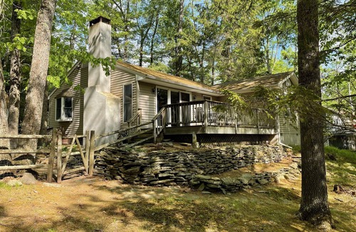 Sunny Point House | Lake Wallenpaupack/Large Yard/Boat Slip Available