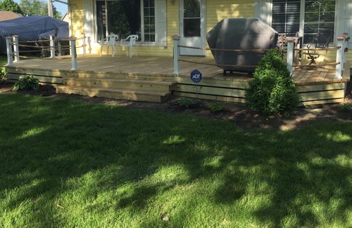 Syracuse Cottage | Lake Wawasee channel front cottage, limited in season avail NOW family friendly