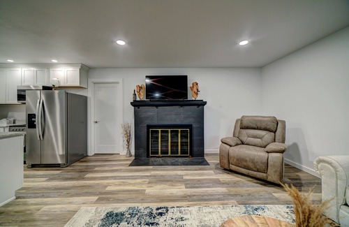Silver Beach House | Lake Whatcom Getaway+Private Dock+Lake Access!