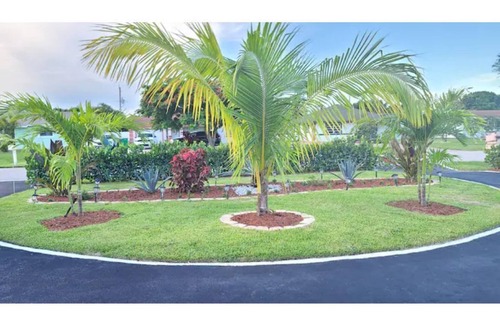 Palm Springs Apartment | Lake Worth Studio-B Suite 5 miles from the Beach