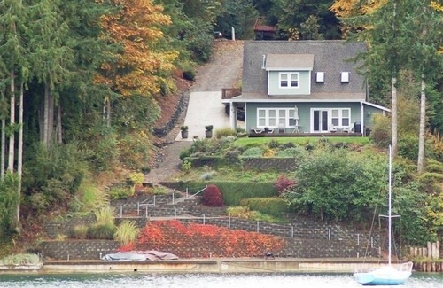 Home House | Lakebay Waterfront Beach House Year-Round With Unbelievable Views!