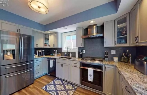 Huron House | Lakefront 6 bedroom Upscale farmhouse.