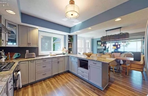 Huron House | Lakefront 6 bedroom Upscale farmhouse.