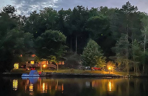 Saranac Lake Cabin | Lakefront Adirondack Cabin Dock + Canoe 10 min to Lake Placid