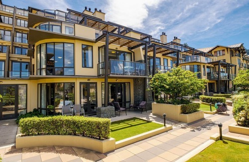 Queenstown Apartment | Lakefront at 911 The Beacon | Studio
