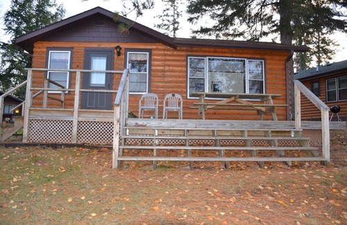 Watersmeet Cabin | Lakefront Cabin on Cisco Chain of Lakes