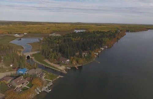 Loon Lake House | Lakefront Cabins for Rent, with private marina - Cabin 3