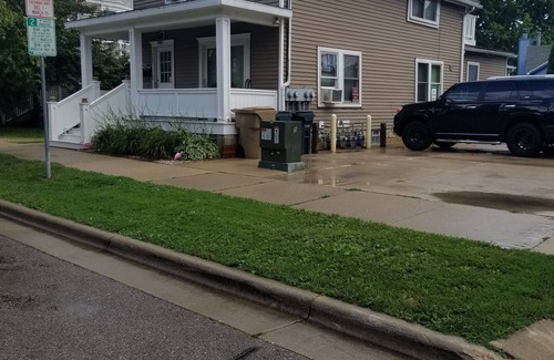 Marquette Condo | Lakefront Condo EXCELLENT LOCATION! With parking/kayak and boat rentals!