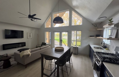 Wasilla Cottage | Lakefront Cottage in Sauan- #5 Rainbow Trout