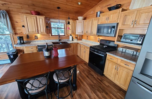 Lac La Belle House | Lakefront cottage ready for adventures in the Keweenaw