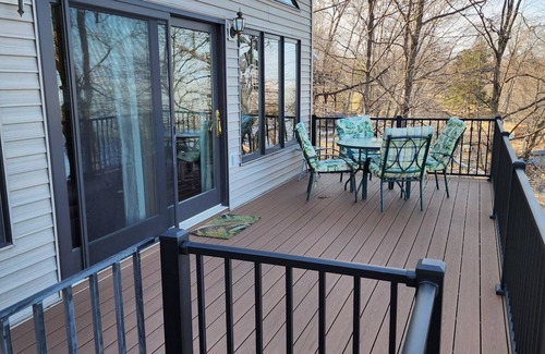 Garrison Cabin | Lakefront Deck w/Unmatched View and Location - New Deck