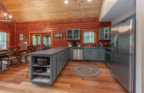 North Glade Hills House | Lakefront Escape: Lakefront, Dogs Welcome, Dock Slip, Hot Tub!