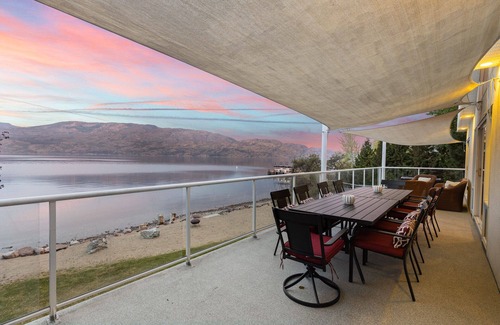 Central Okanagan House | Lakefront Estate on Lake Okanagan in Peachland BC