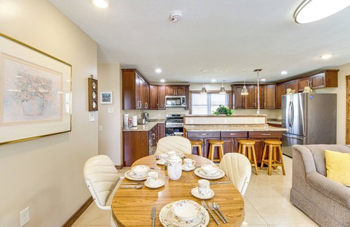 Underwood House | Lakefront Family Home w/Boat Dock in Underwood