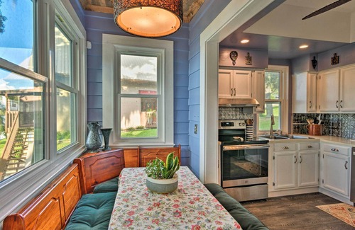 Lake Placid Cottage | Lakefront Florida Retreat - Pool Table & Boat Dock
