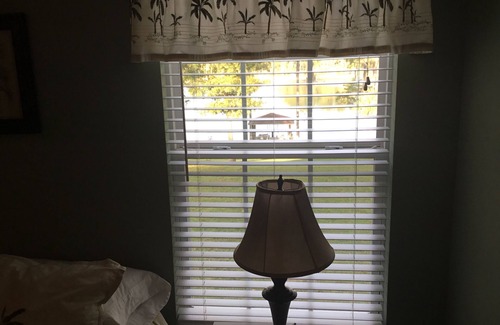 Chipley House | Lakefront Home, beautiful setting, only 30 minutes drive from the Beaches of 30A